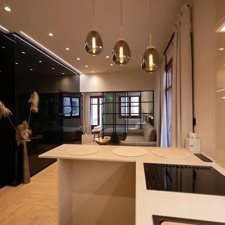 Papillon Boutique Апартаменты *
